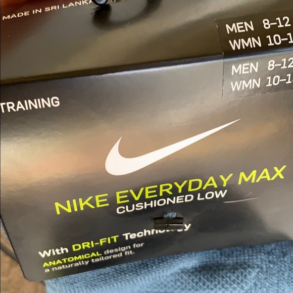 NIKE EVERYDAY MAX CUSHIONED LOW 3 pairs socks set - Picture 3 of 16